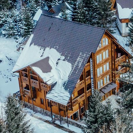 Karpatski Dzherela Yaremche Exterior foto